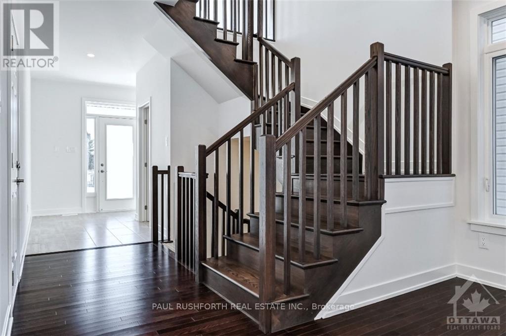Property at 76 BIG DIPPER STREET image 3