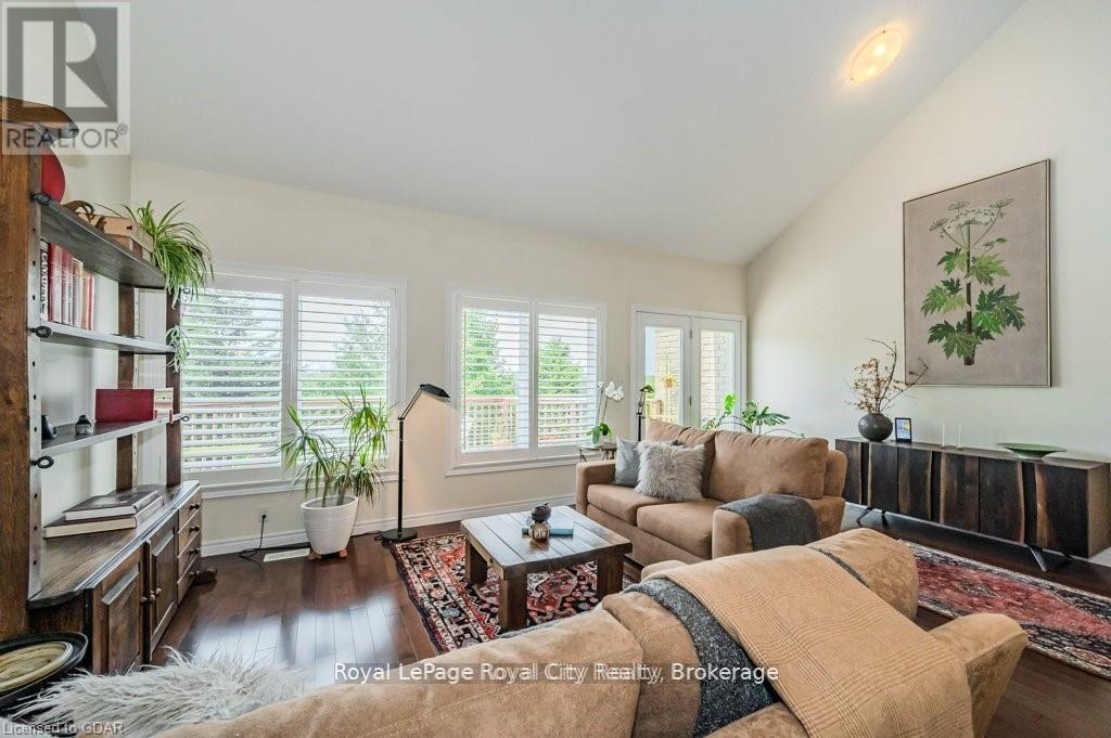 28 - 19 Simmonds Drive, Guelph, Ontario  N1E 0H4 - Photo 3 - X11879737