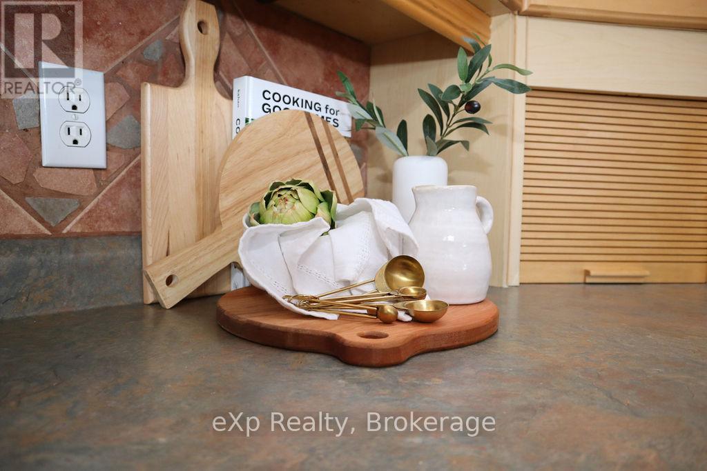 54221 Talbot Line, Bayham, Ontario  N0J 1H0 - Photo 11 - X11880184