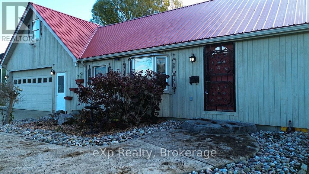 54221 Talbot Line, Bayham, Ontario  N0J 1H0 - Photo 2 - X11880184