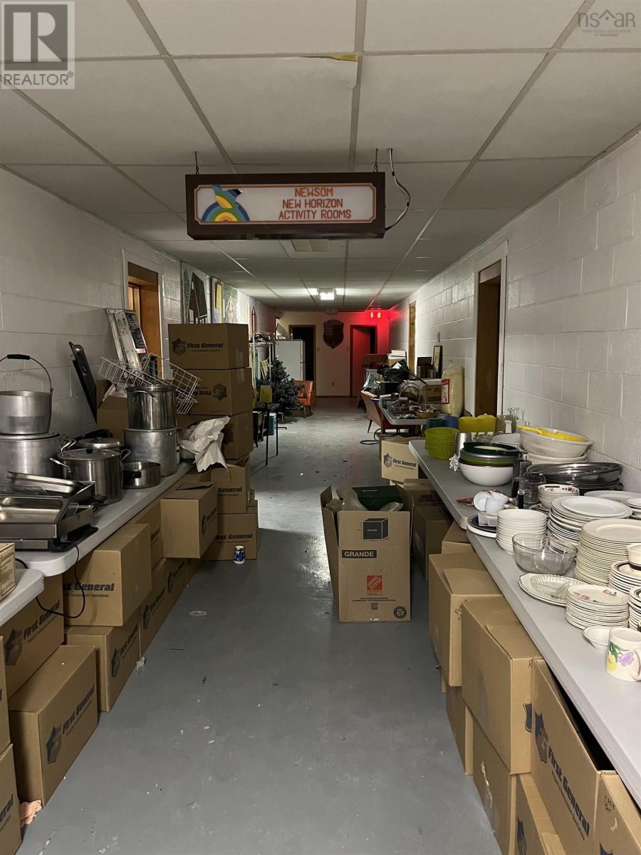 15 Dominion Street, Glace Bay, Nova Scotia  B1A 3M7 - Photo 14 - 202428544