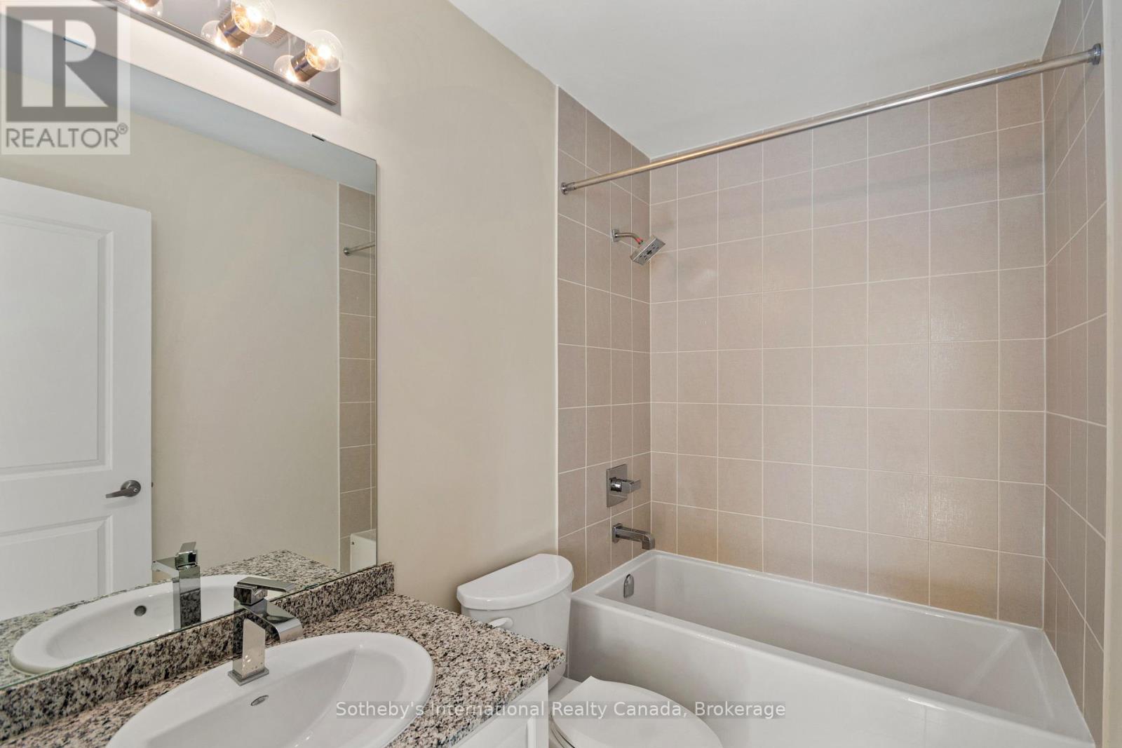 19 Mariner's Pier Way, Orillia, Ontario  L3V 8P4 - Photo 17 - S11900006