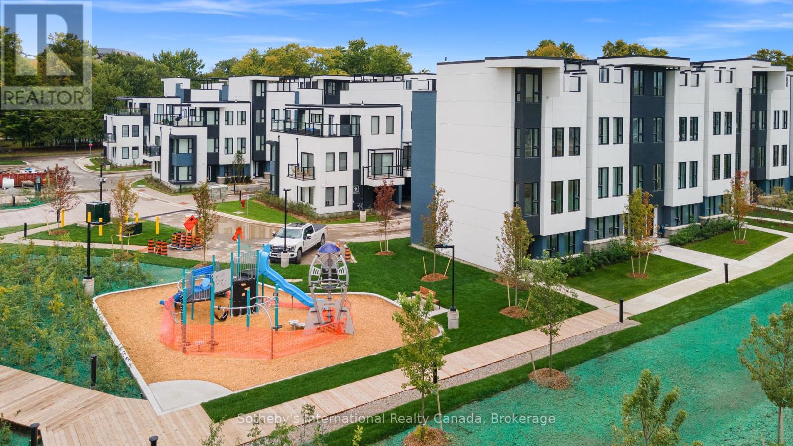 19 Mariner's Pier Way, Orillia, Ontario  L3V 8P4 - Photo 25 - S11900006