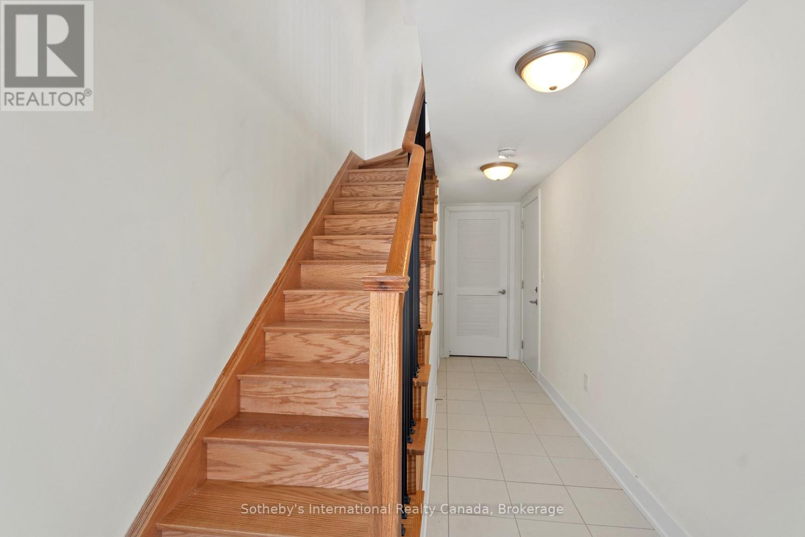 19 Mariner's Pier Way, Orillia, Ontario  L3V 8P4 - Photo 6 - S11900006