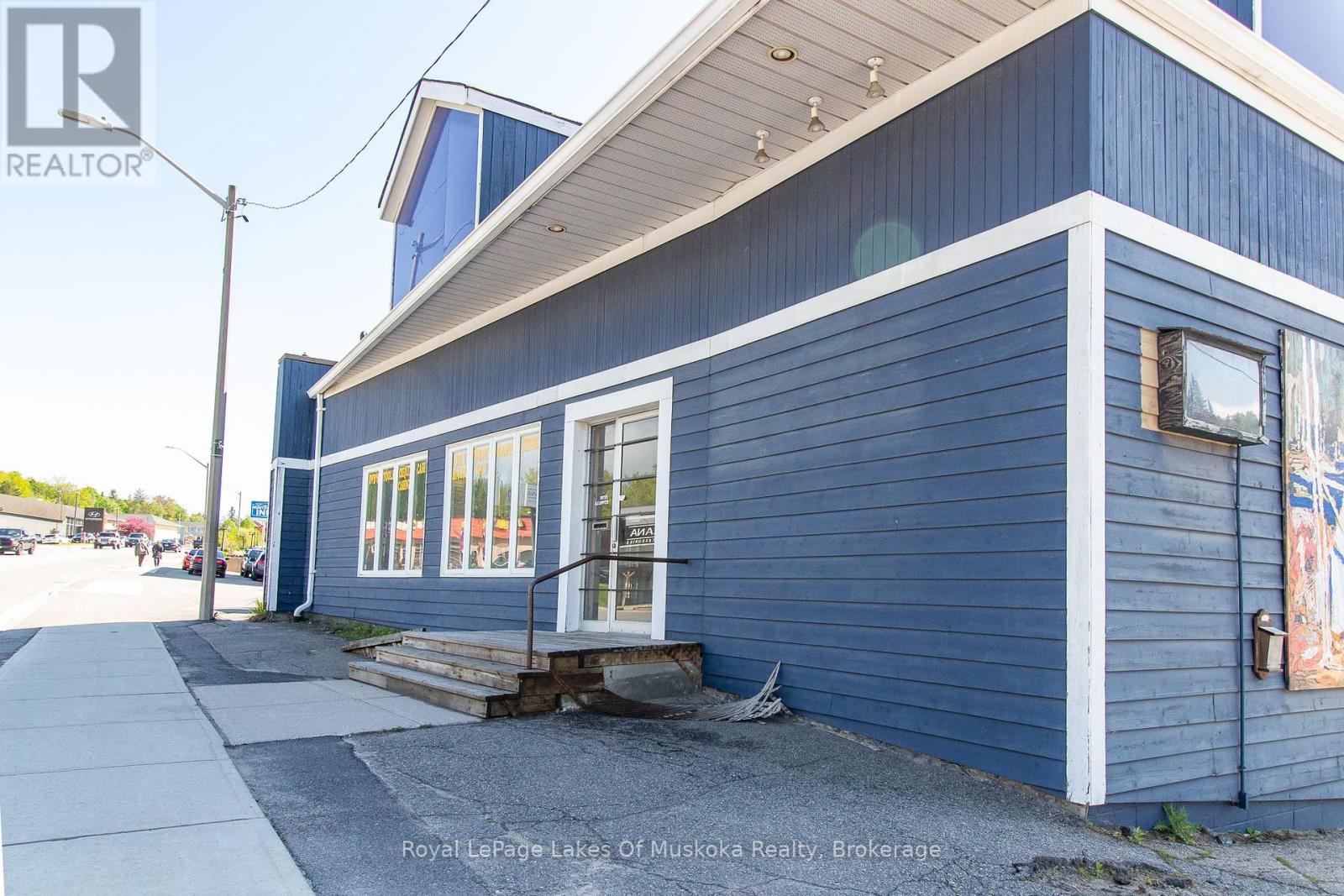 7 King William Street, Huntsville, Ontario  P1H 1G6 - Photo 3 - X11900037