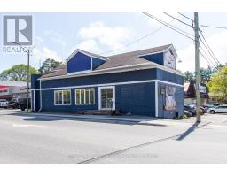 7 KING WILLIAM STREET, huntsville (chaffey), Ontario