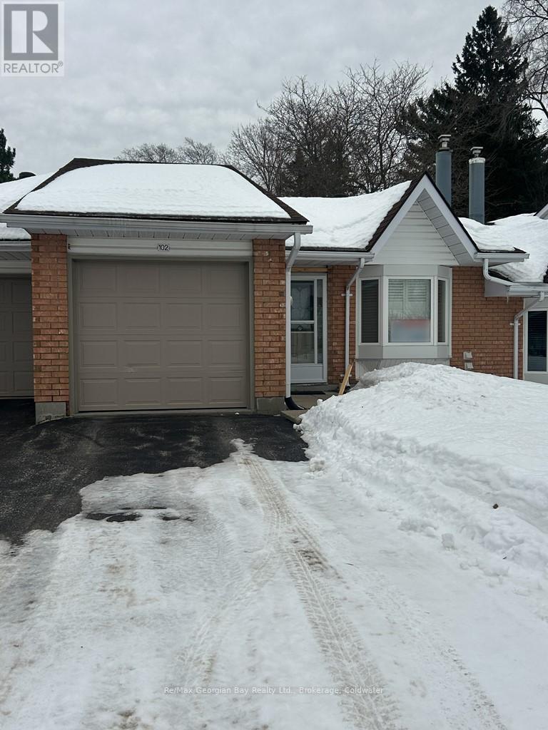 102 - 696 KING STREET, Midland, Ontario