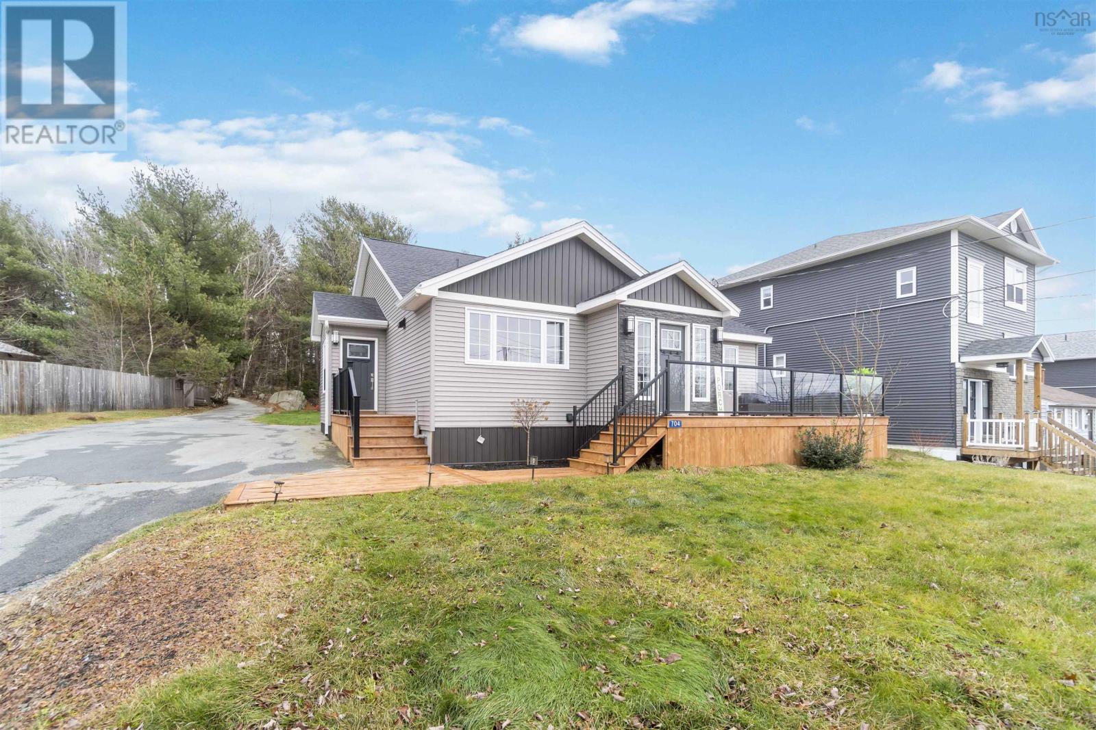 704 Waverley Road, Dartmouth, Nova Scotia  B2X 2G4 - Photo 4 - 202428545