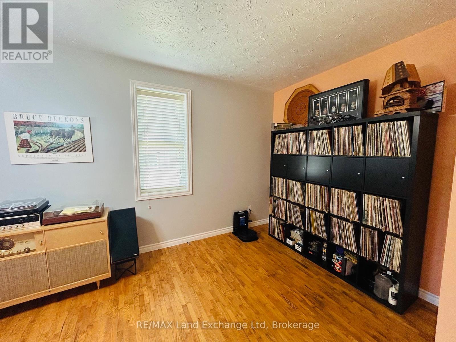 18 Clarinda Street S, South Bruce, Ontario  N0G 2S0 - Photo 8 - X11900127