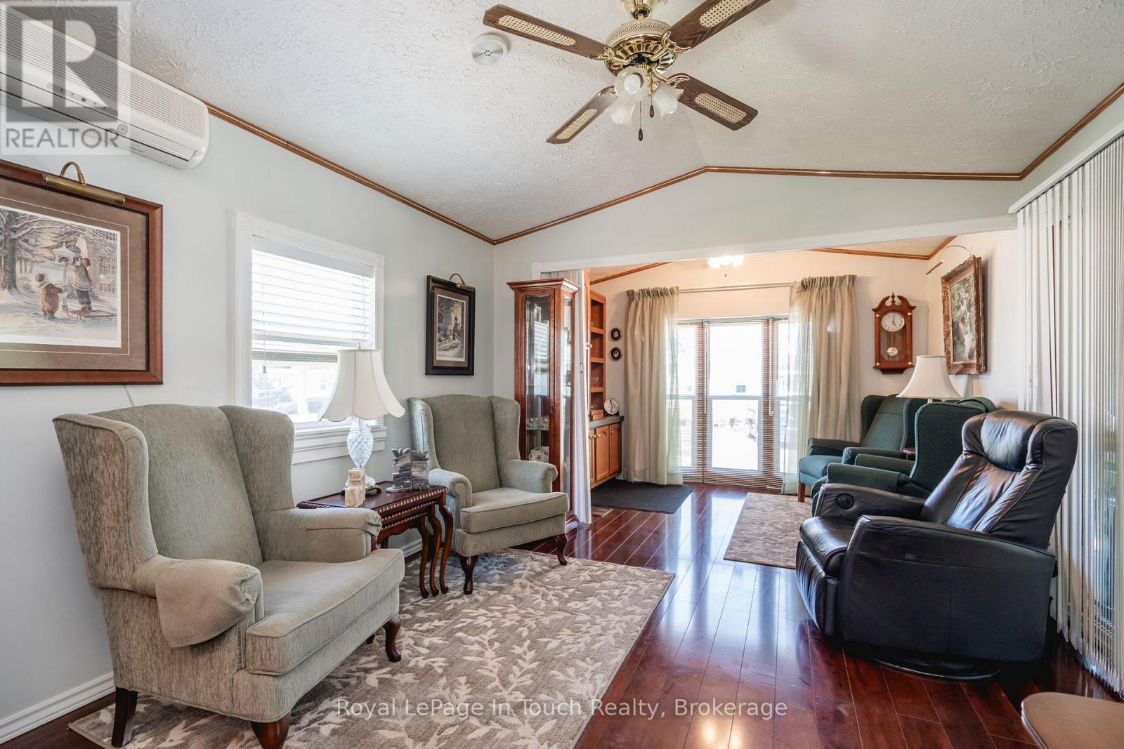 30 - 10 Winfield Drive, Tay, Ontario  L0K 2A0 - Photo 18 - S11900179