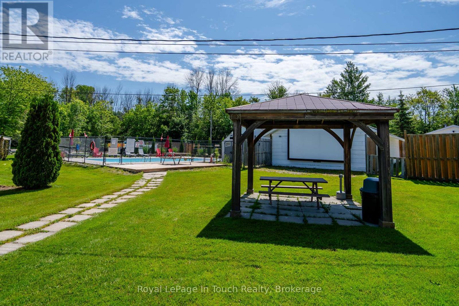 30 - 10 Winfield Drive, Tay, Ontario  L0K 2A0 - Photo 23 - S11900179