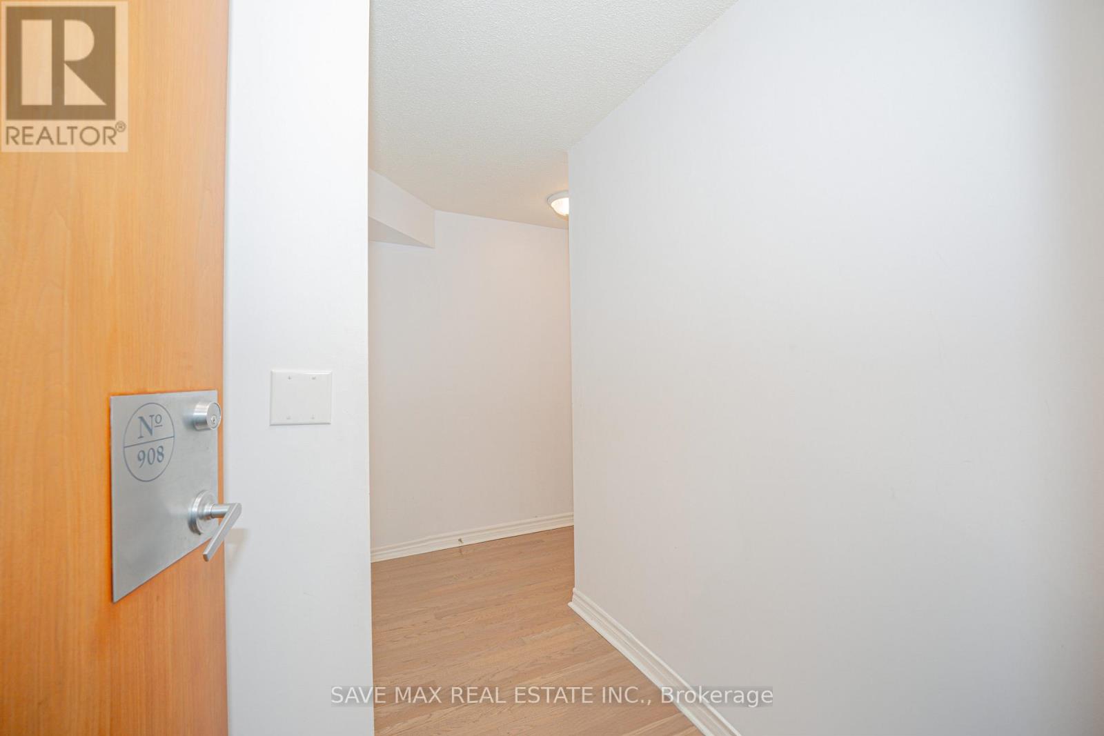 908 - 1 Elm Drive, Mississauga, Ontario  L5B 4M1 - Photo 7 - W11900156