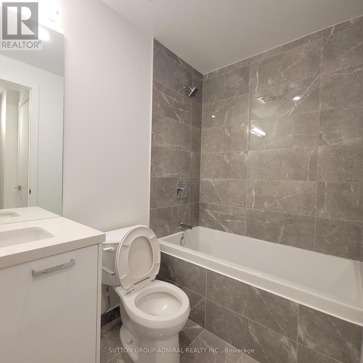 1802 - 195 Mccaul Street, Toronto, Ontario  M5T 1W6 - Photo 7 - C11900180