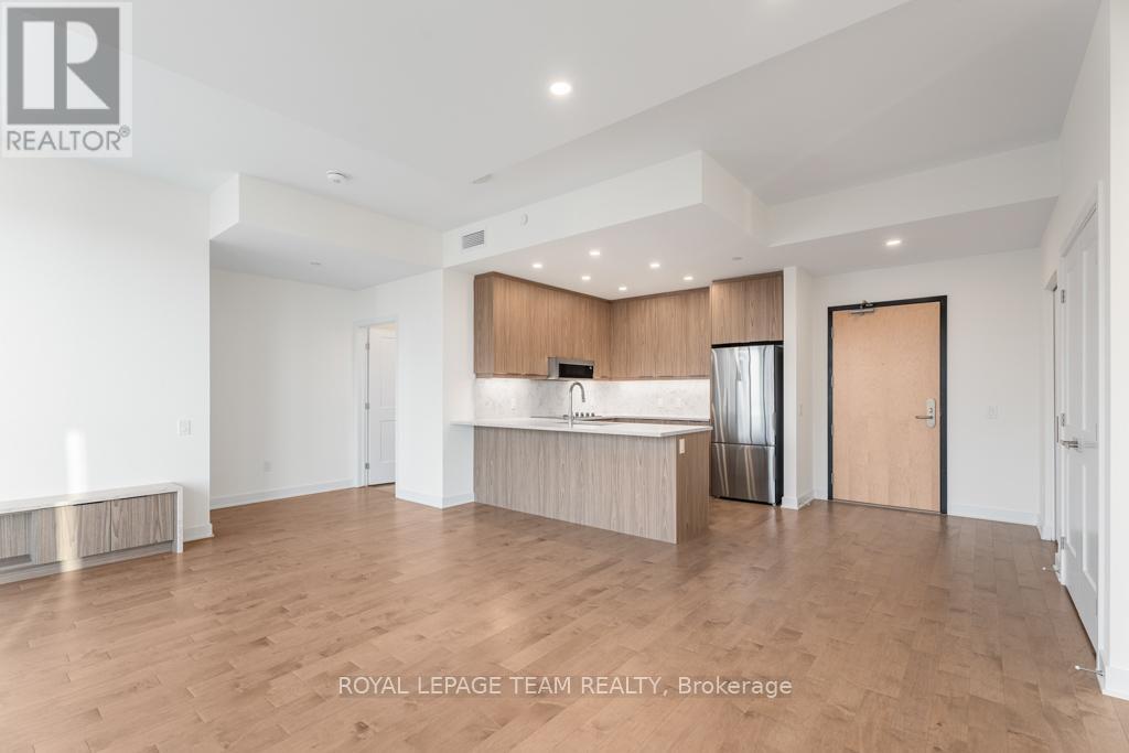Property at 2705 - 340 QUEEN STREET image 4