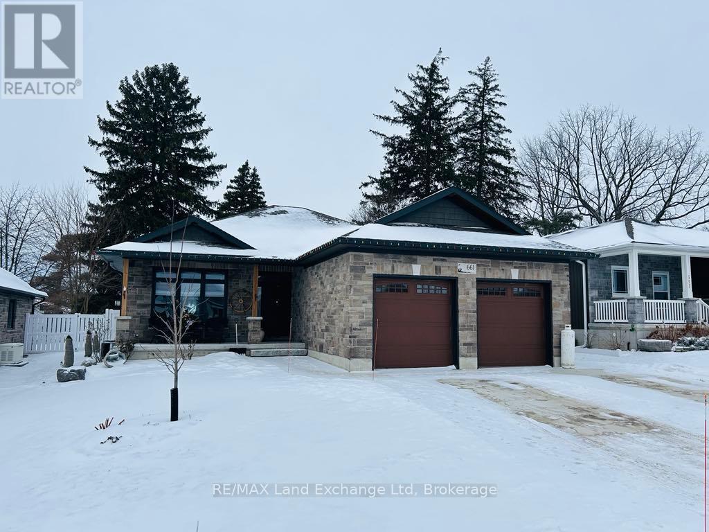 661 Gloria Street, North Huron, Ontario  N0M 1H0 - Photo 1 - X11900217