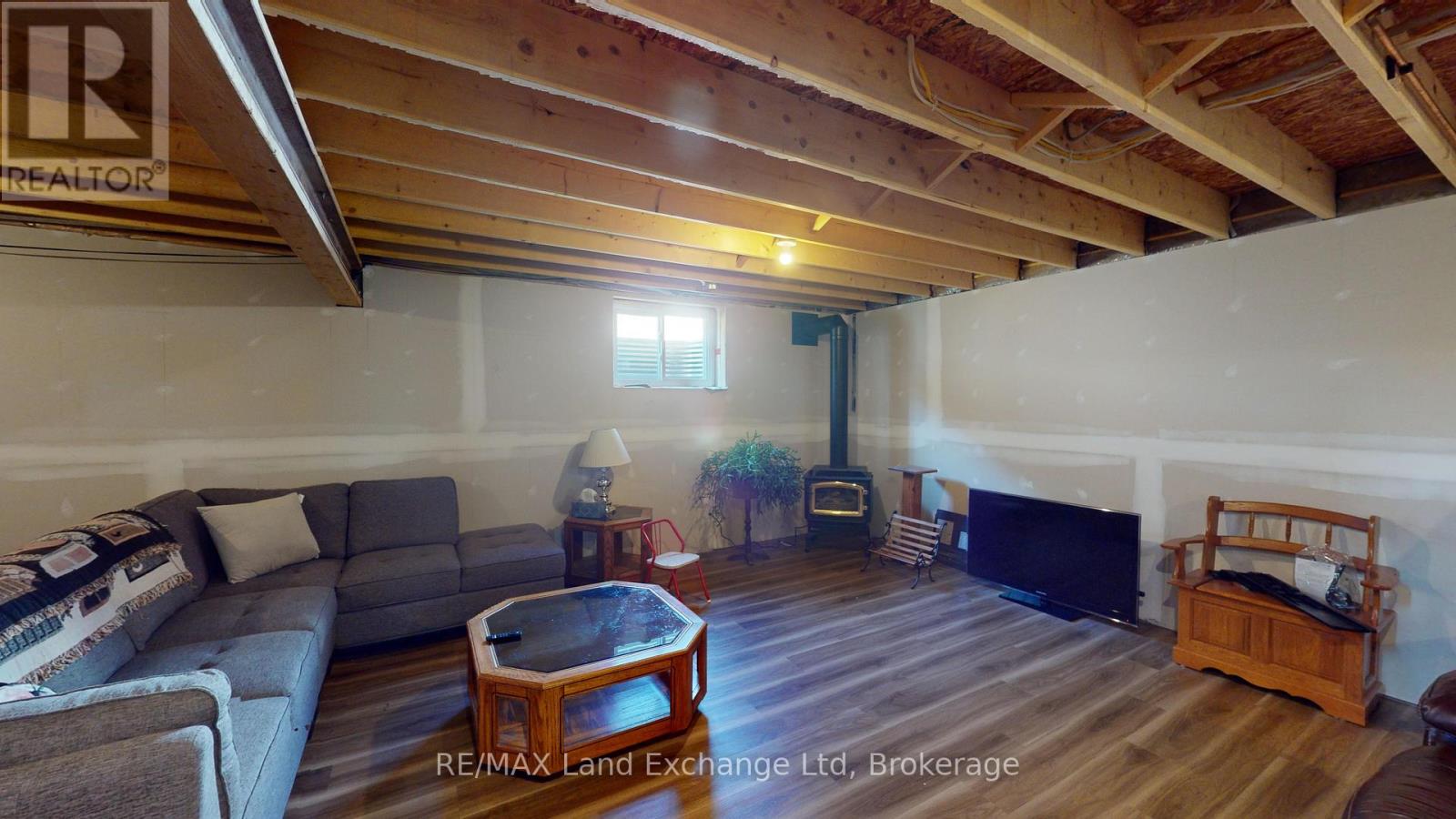 661 Gloria Street, North Huron, Ontario  N0M 1H0 - Photo 25 - X11900217