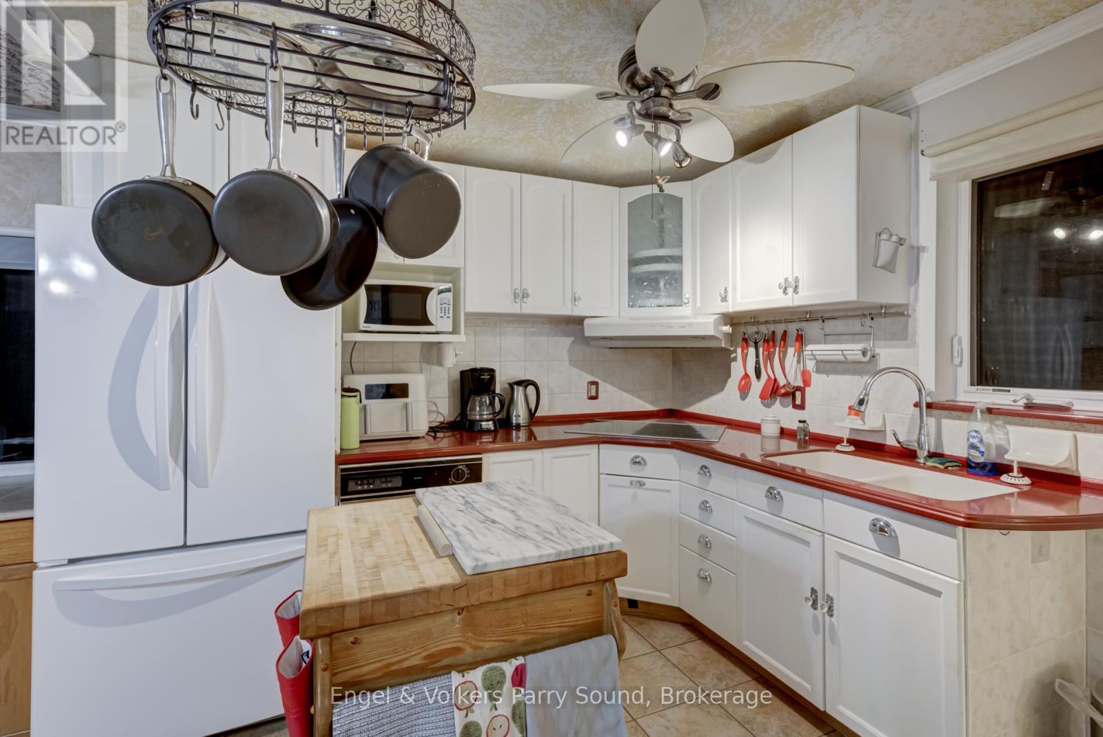 42 Emily Street, Parry Sound, Ontario  P2A 2P5 - Photo 12 - X11900240