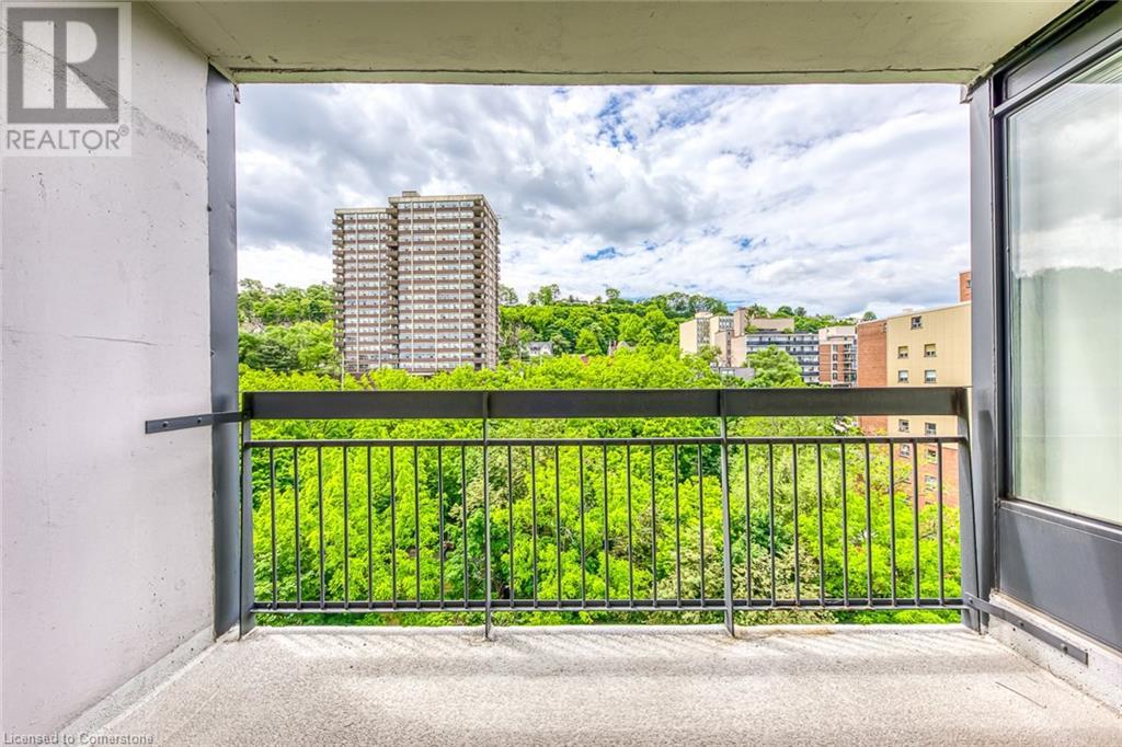 150 Charlton East Avenue Unit# 1205, Hamilton, Ontario  L8N 3X3 - Photo 13 - 40652916