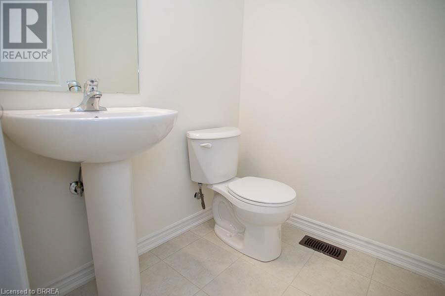 620 Colborne Street W Unit# 19, Brantford, Ontario  N3T 5L5 - Photo 7 - 40686329