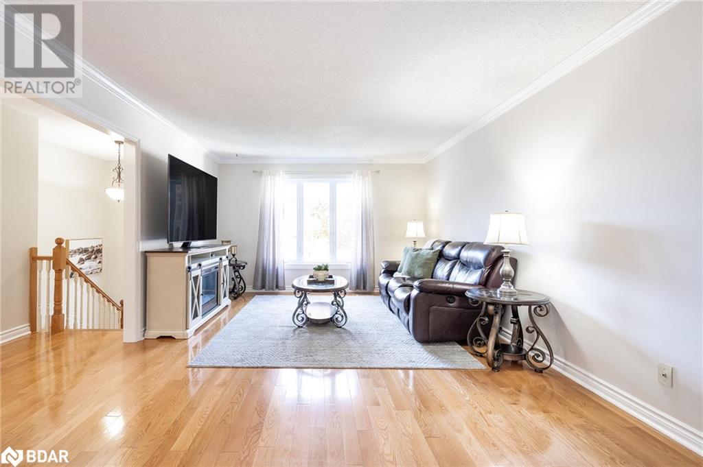 110 Chieftain Crescent, Barrie, Ontario  L4N 6J3 - Photo 8 - 40685273