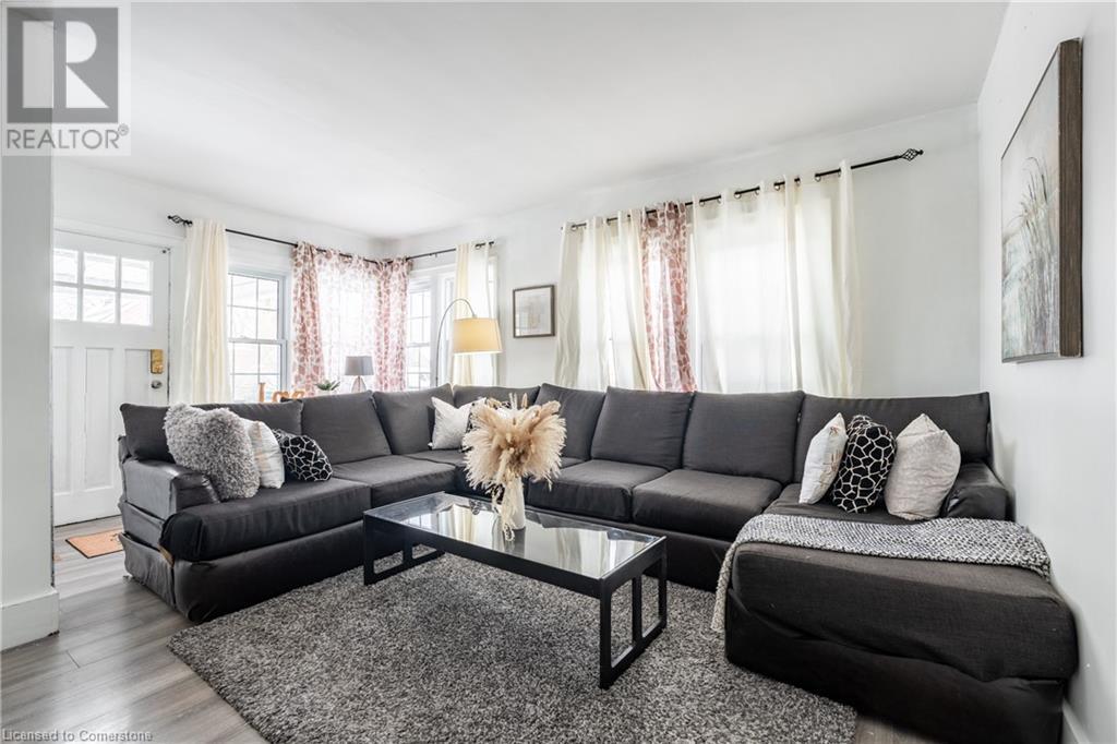 6584 Orchard Avenue, Niagara Falls, Ontario  L2G 4H5 - Photo 7 - 40684167