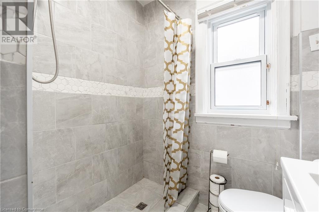 6584 Orchard Avenue, Niagara Falls, Ontario  L2G 4H5 - Photo 13 - 40684167