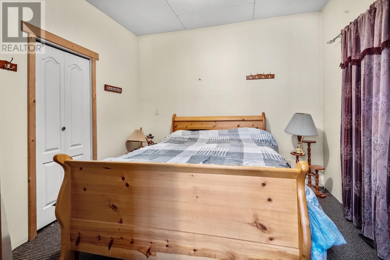 1171 1st Avenue, Fernie, British Columbia  V0B 1M0 - Photo 8 - 10330185