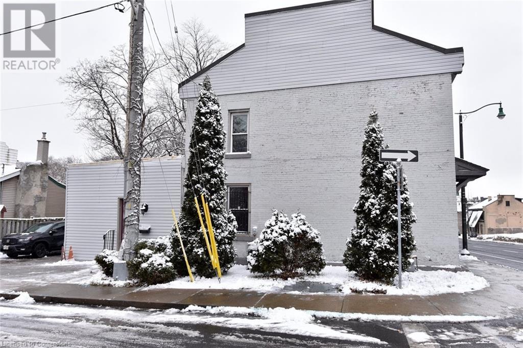 275 Main Street W, Hamilton, Ontario  L8P 1J7 - Photo 2 - 40686031