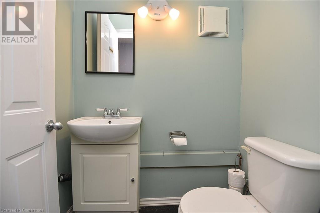 275 Main Street W, Hamilton, Ontario  L8P 1J7 - Photo 17 - 40686031