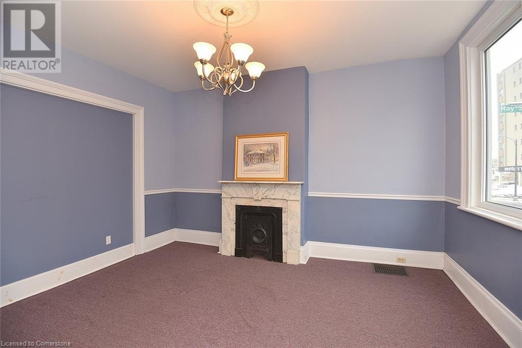 275 Main Street W, Hamilton, Ontario  L8P 1J7 - Photo 11 - 40686037