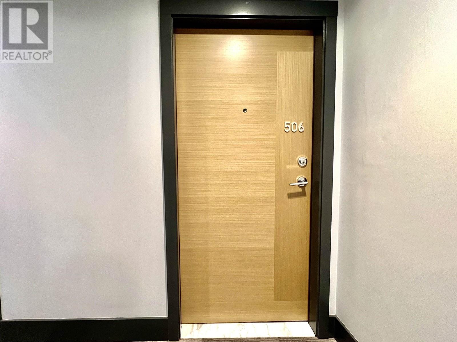 Listing Picture 4 of 40 : 506 6398 SILVER AVENUE, Burnaby / 本拿比 - 魯藝地產 Yvonne Lu Group - MLS Medallion Club Member