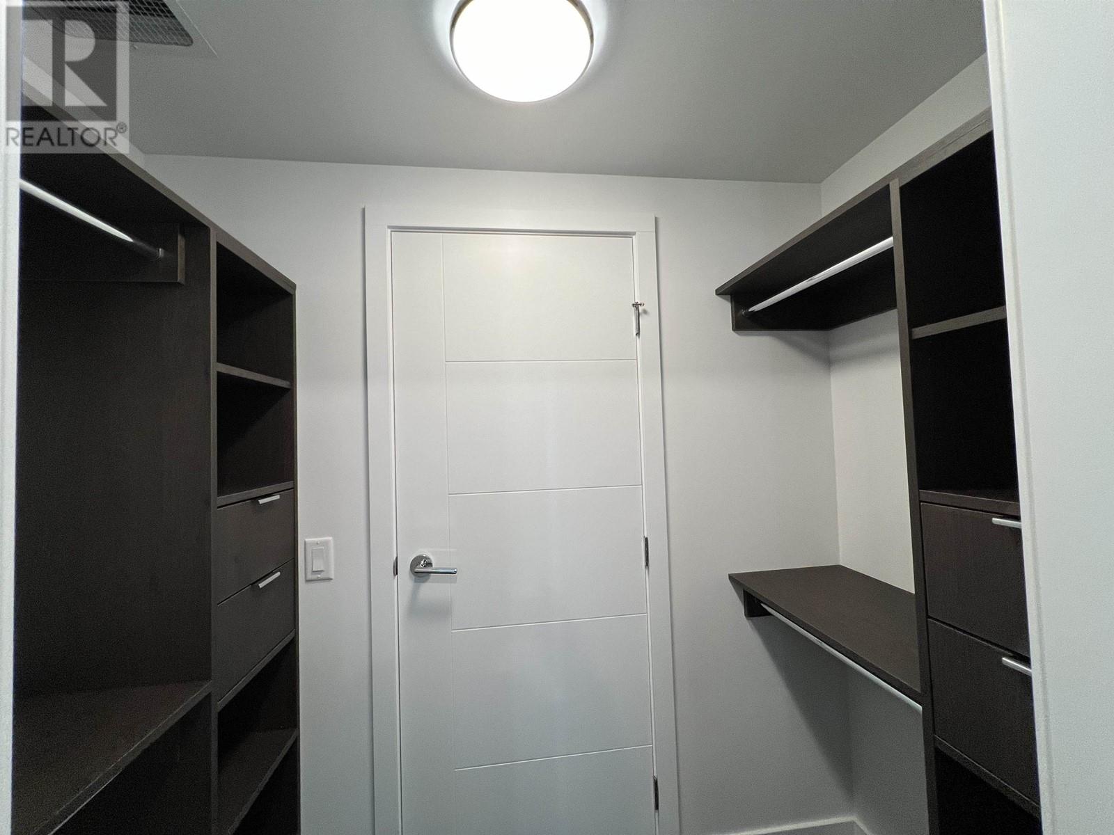 Listing Picture 10 of 40 : 506 6398 SILVER AVENUE, Burnaby / 本拿比 - 魯藝地產 Yvonne Lu Group - MLS Medallion Club Member