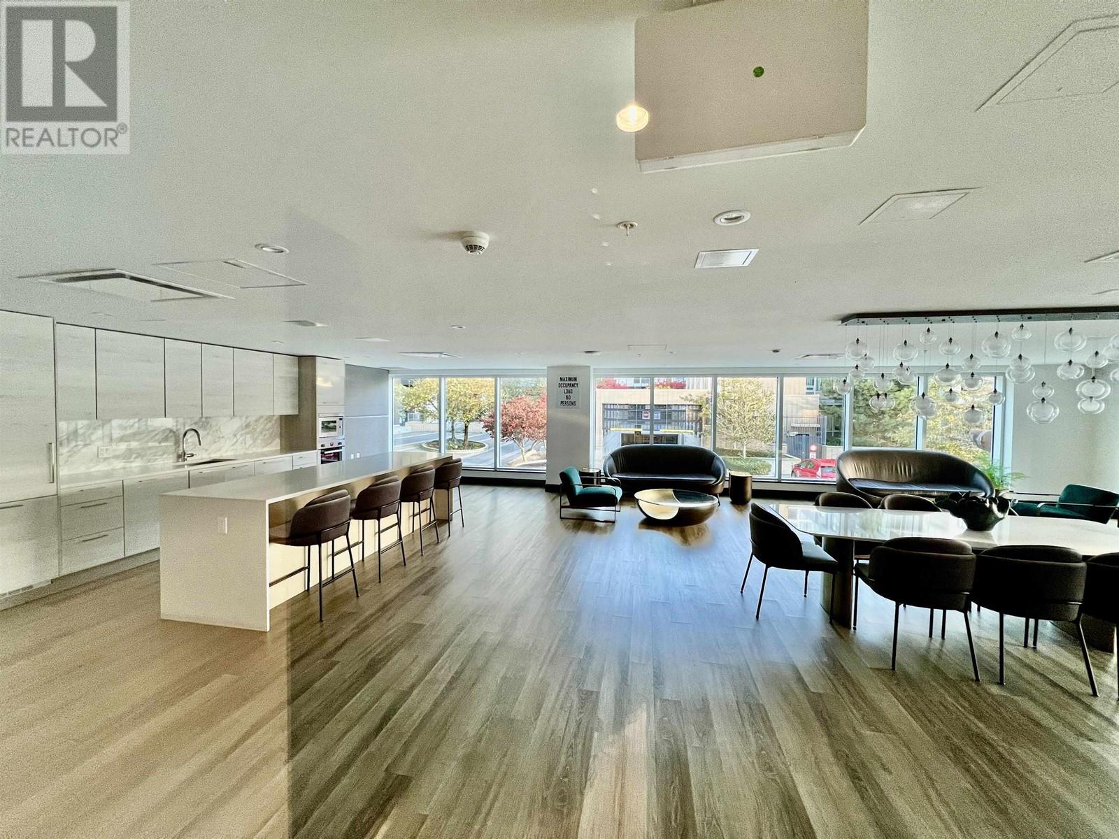 Listing Picture 28 of 40 : 506 6398 SILVER AVENUE, Burnaby / 本拿比 - 魯藝地產 Yvonne Lu Group - MLS Medallion Club Member