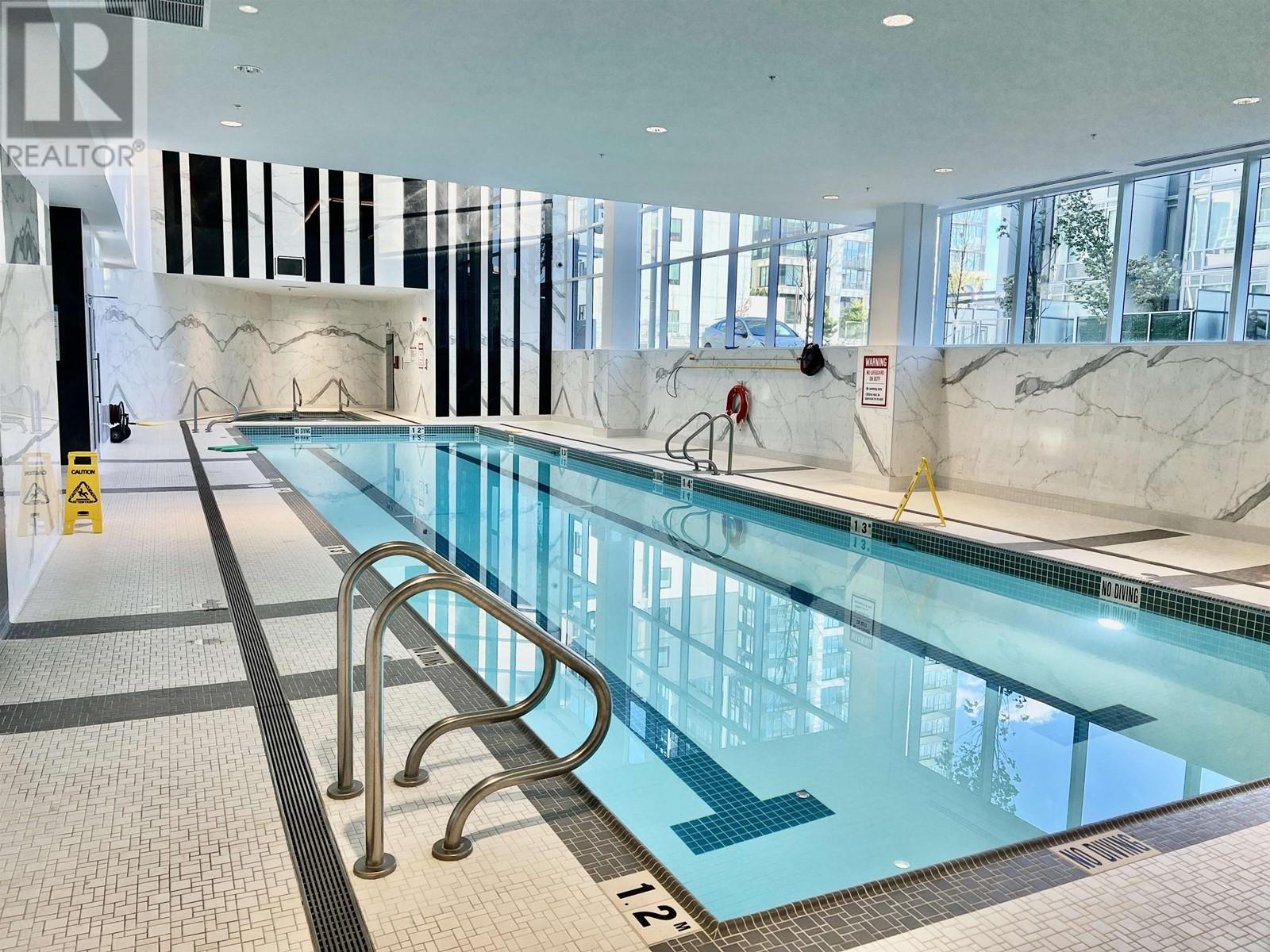 Listing Picture 27 of 40 : 506 6398 SILVER AVENUE, Burnaby / 本拿比 - 魯藝地產 Yvonne Lu Group - MLS Medallion Club Member