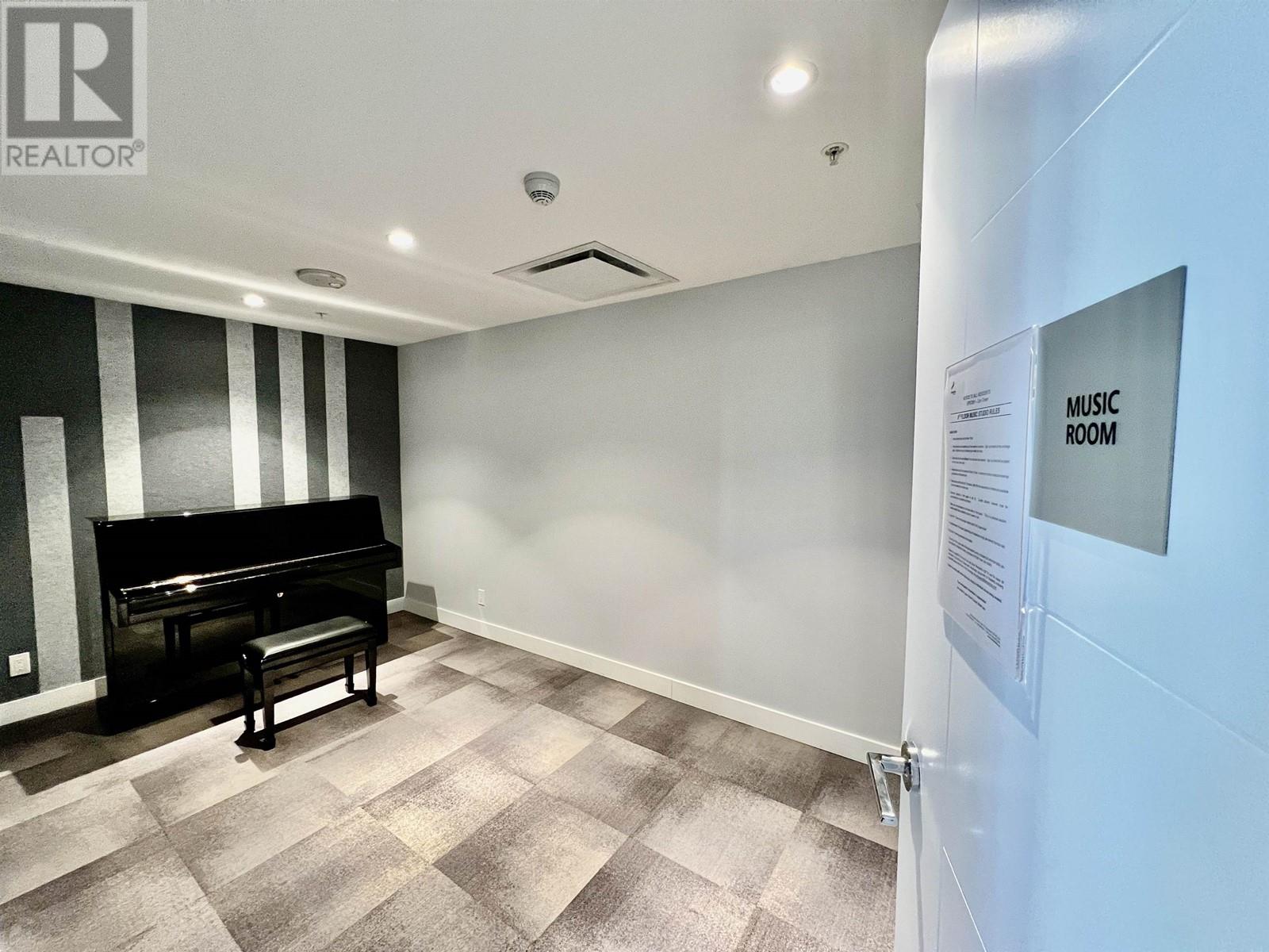 Listing Picture 33 of 40 : 506 6398 SILVER AVENUE, Burnaby / 本拿比 - 魯藝地產 Yvonne Lu Group - MLS Medallion Club Member