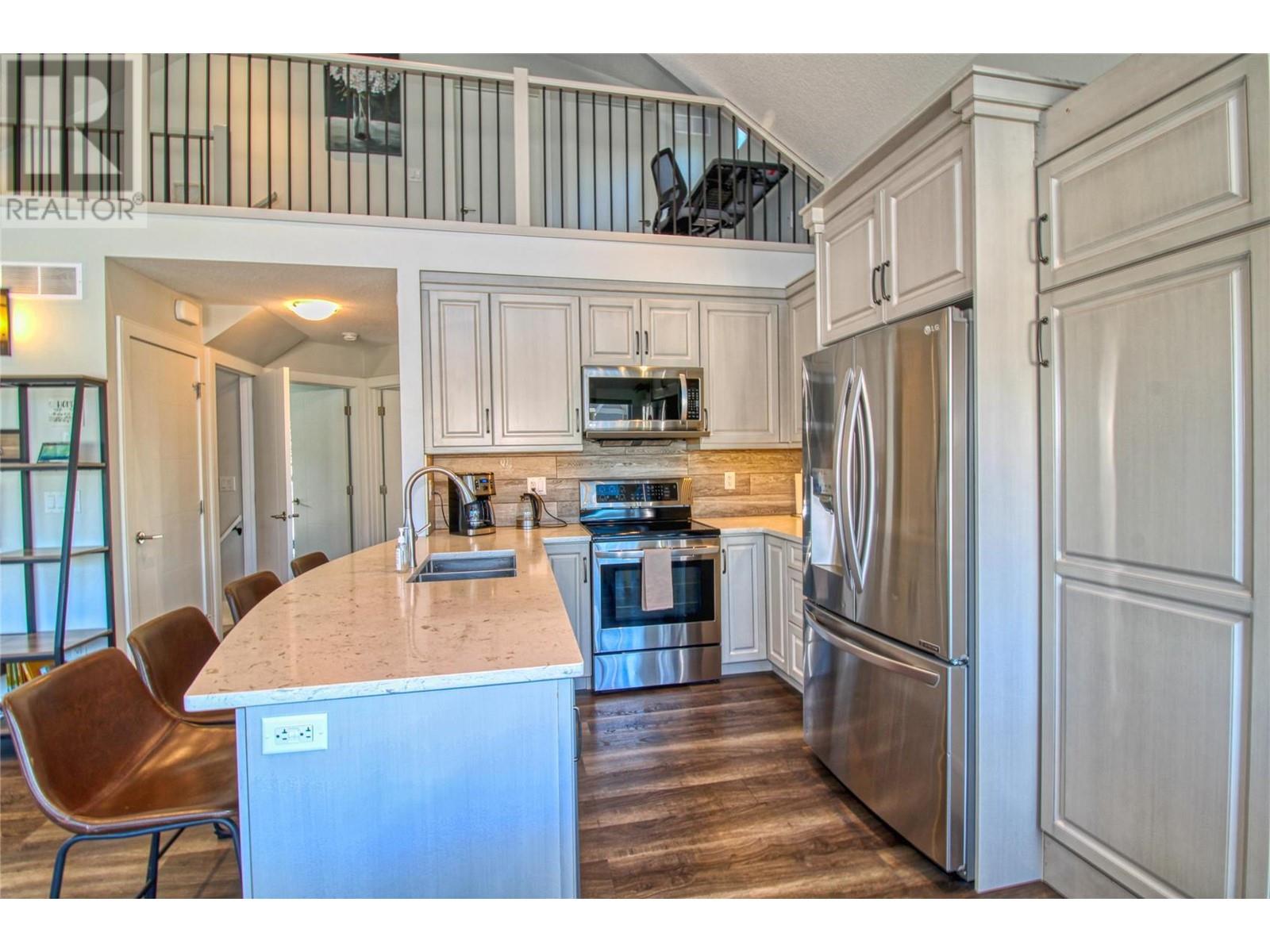 Property at 6742 Marbella Loop Unit# 302 image 3