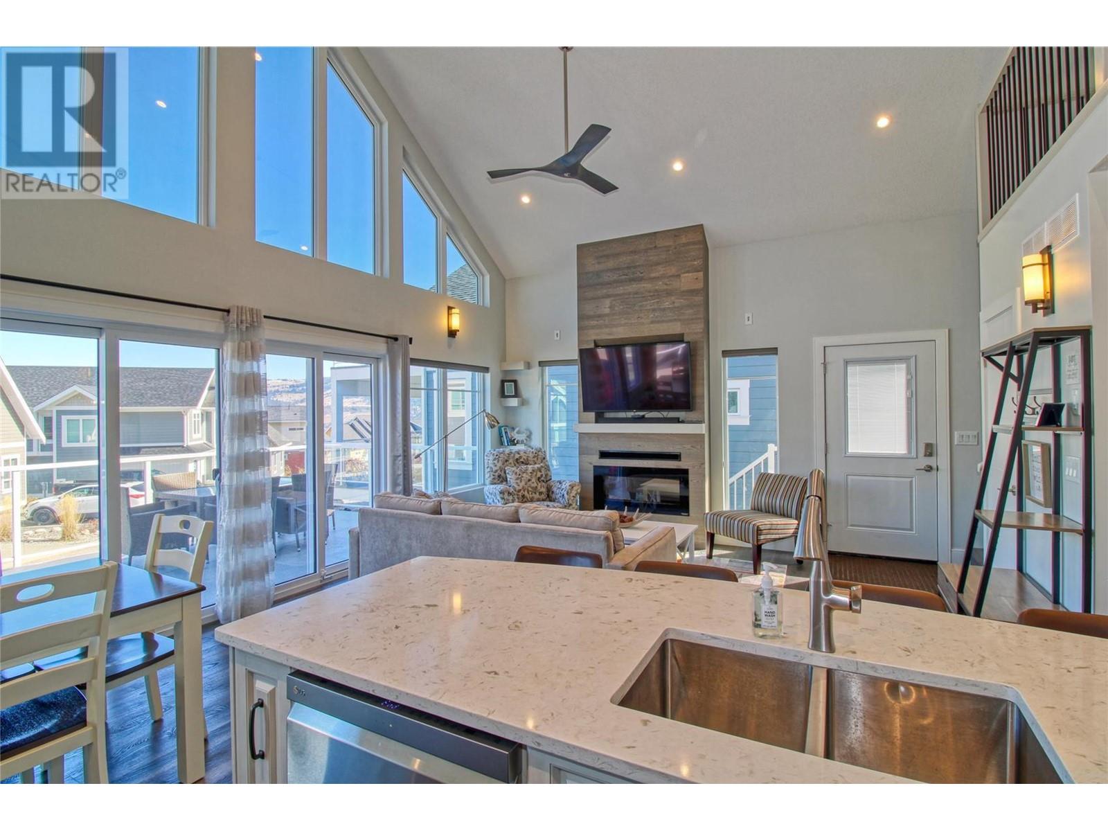 Property at 6742 Marbella Loop Unit# 302 image 2