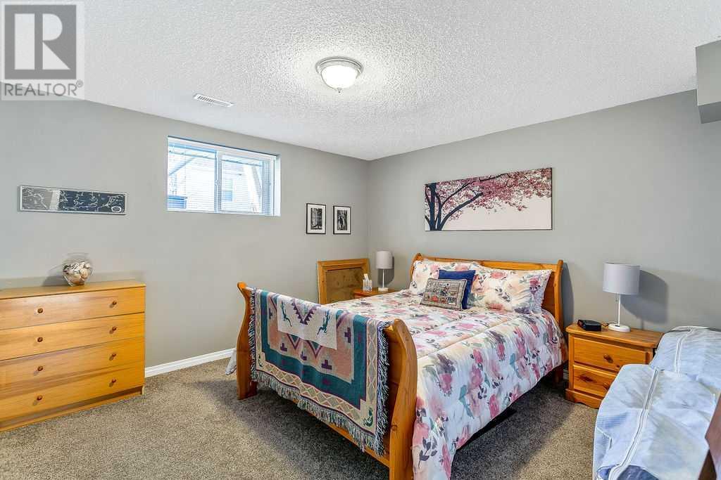 325 De Foras Close Nw, High River, Alberta  T1V 1R2 - Photo 30 - A2184159