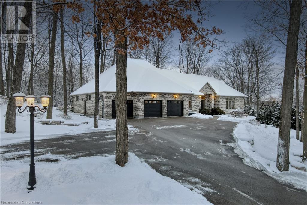 5 Kraftwood Place, Waterloo, Ontario  N2J 4G8 - Photo 2 - 40670088