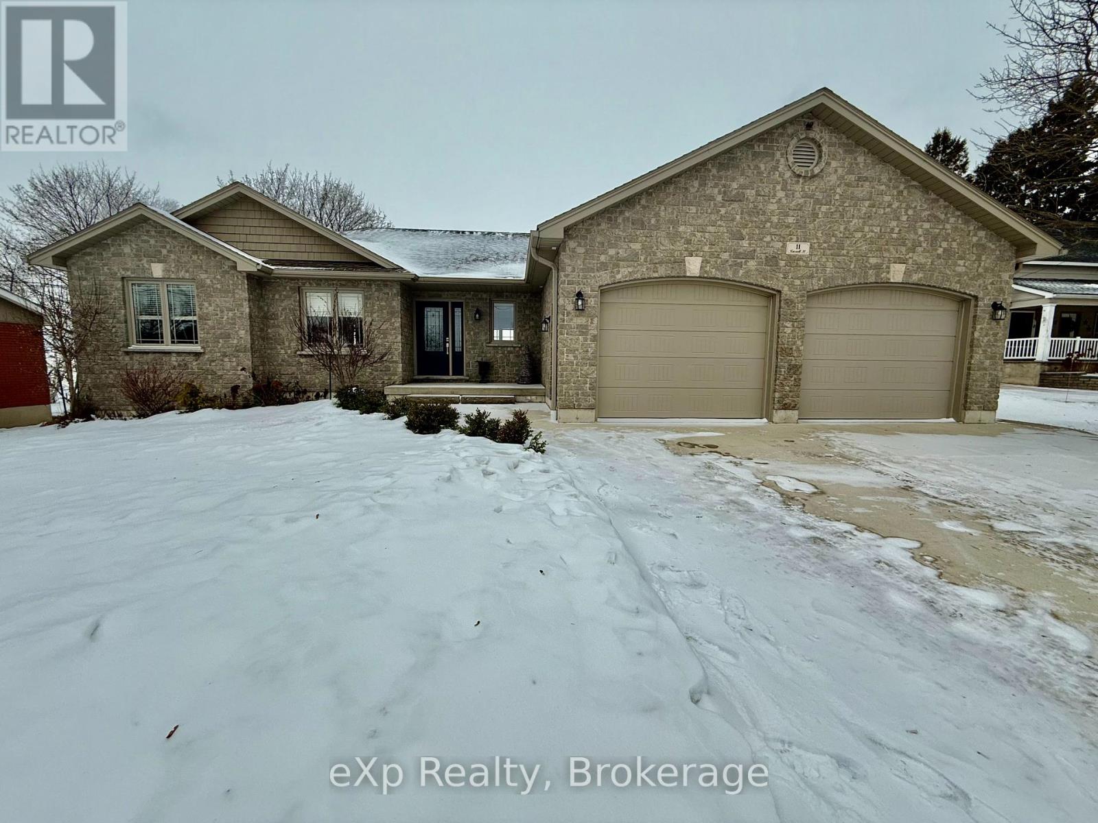 11 Carroll Street, South Bruce, Ontario  N0G 2J0 - Photo 1 - X11900307