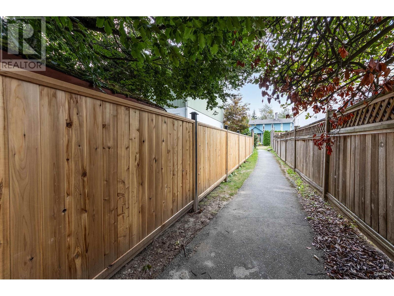 2117 Roselynn Way, Port Coquitlam, British Columbia  V3C 2V4 - Photo 25 - R2951401