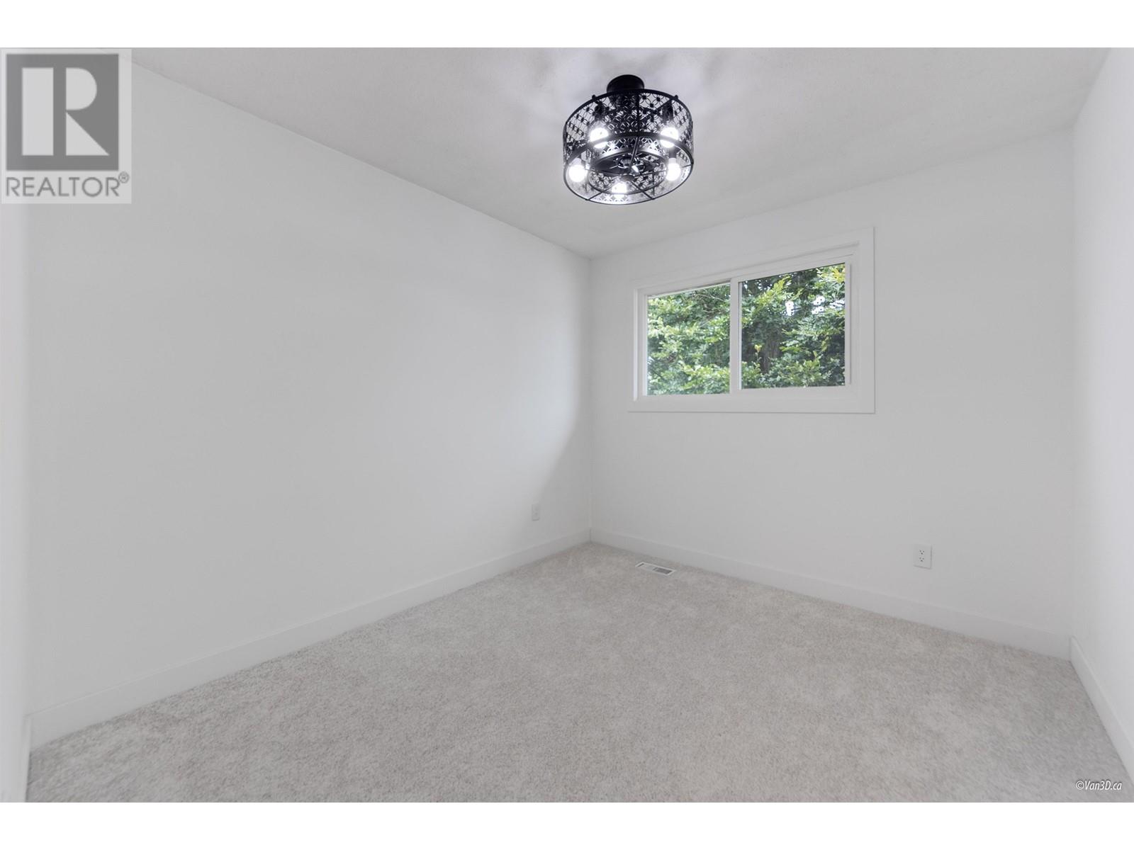 2117 Roselynn Way, Port Coquitlam, British Columbia  V3C 2V4 - Photo 9 - R2951401