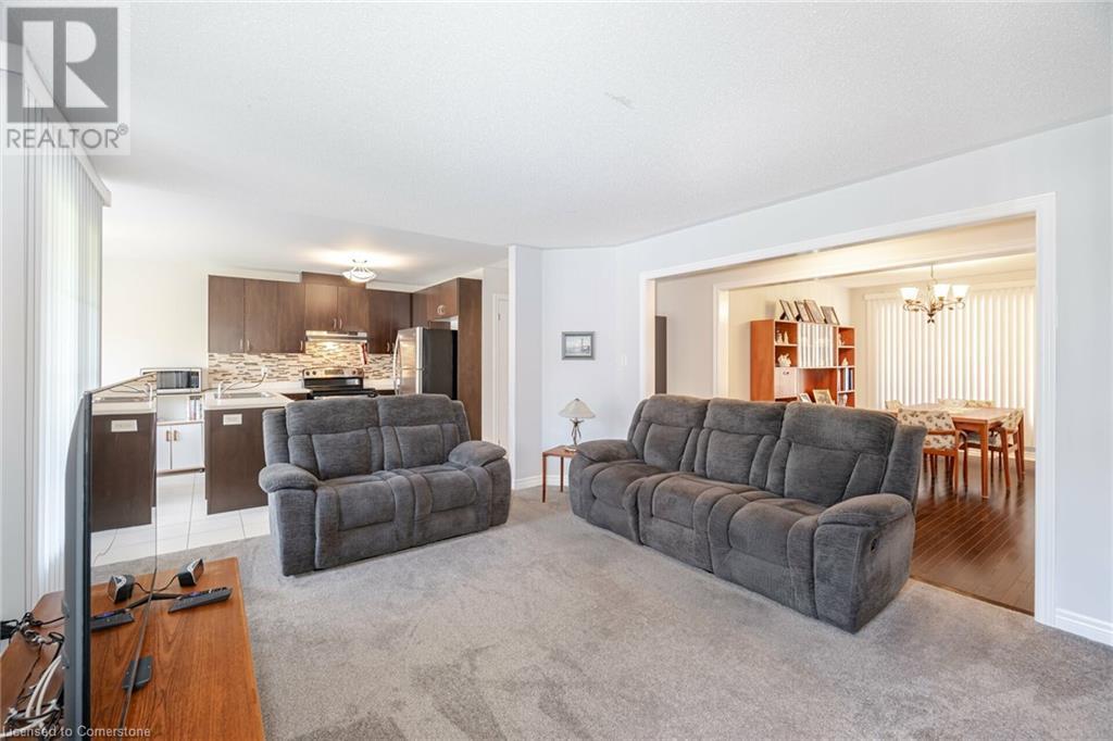 17 Lacorra Way, Brampton, Ontario  L6R 3P2 - Photo 9 - 40654138