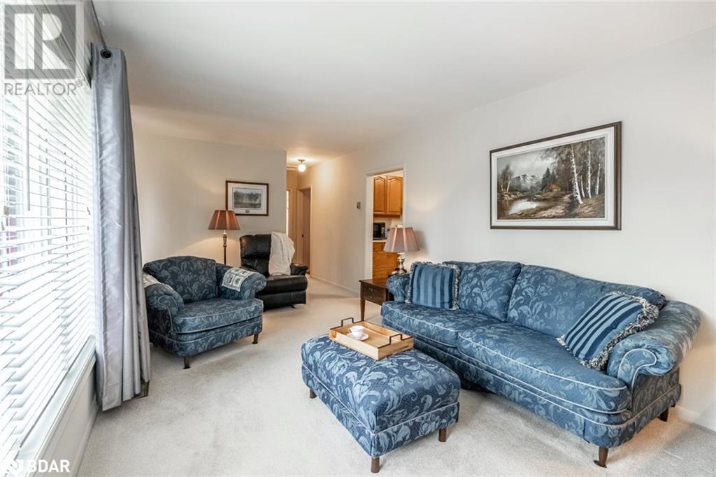 18 Calverley Street, Orillia, Ontario  L3V 3T4 - Photo 6 - 40681195