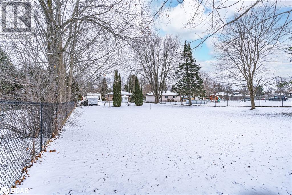 18 Calverley Street, Orillia, Ontario  L3V 3T4 - Photo 16 - 40681195