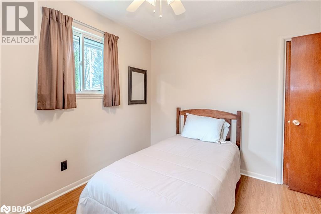 18 Calverley Street, Orillia, Ontario  L3V 3T4 - Photo 9 - 40681195