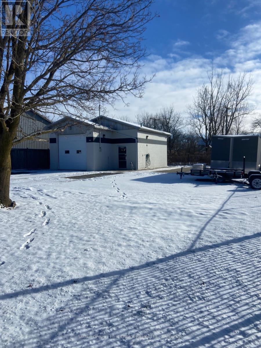 107 Monteith Avenue, Stratford, Ontario  N5A 2P6 - Photo 10 - X11899986