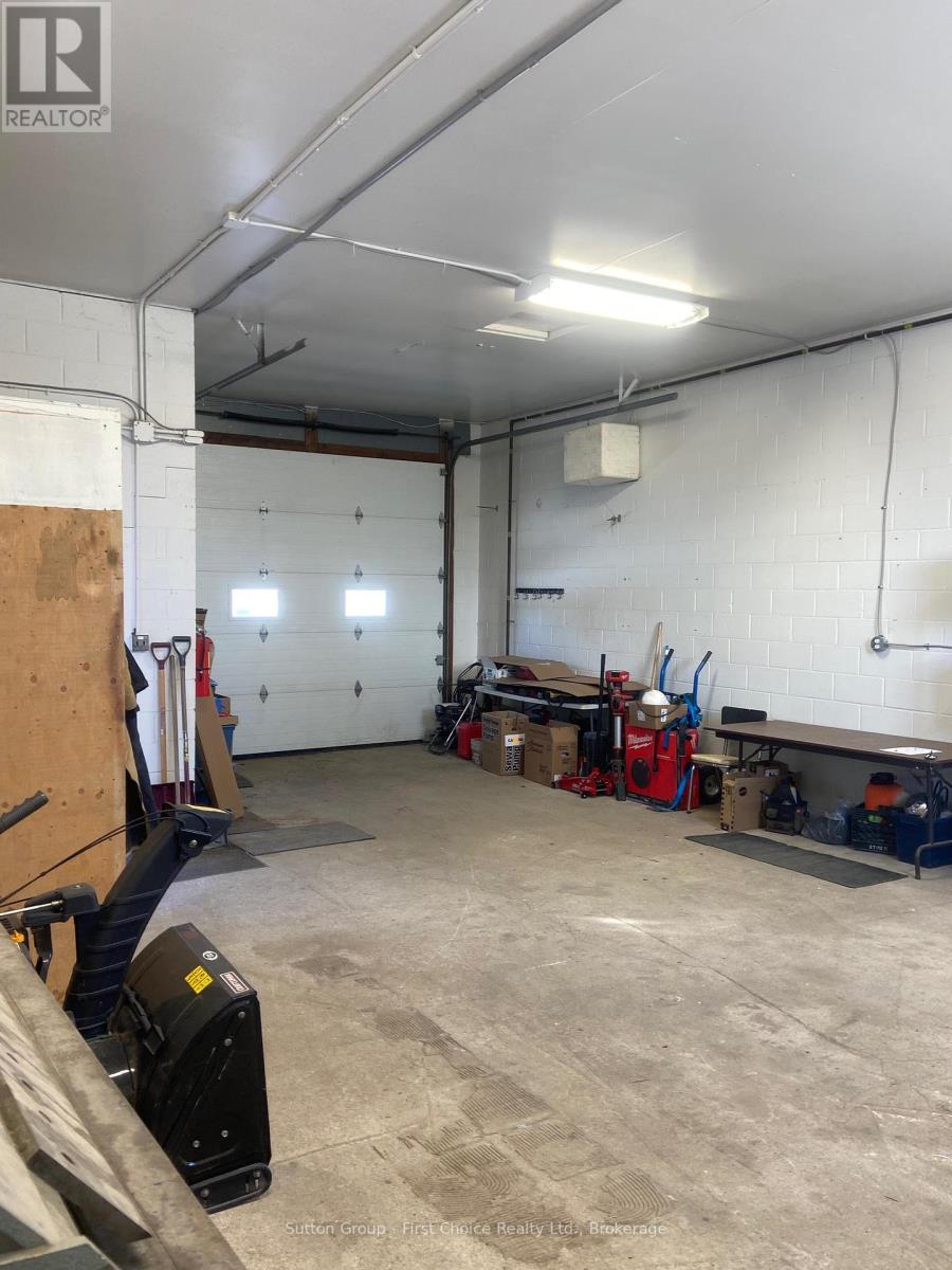 107 Monteith Avenue, Stratford, Ontario  N5A 2P6 - Photo 4 - X11899986