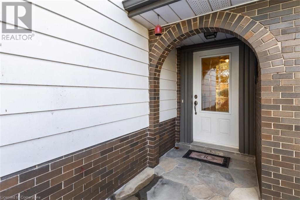 330 Tuck DriveBurlington, Ontario  L7L 2R3 - Photo 5 - 40686371
