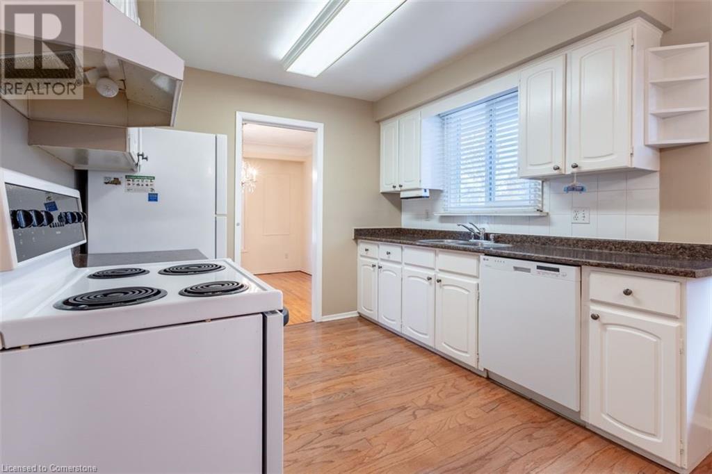 330 Tuck DriveBurlington, Ontario  L7L 2R3 - Photo 9 - 40686371